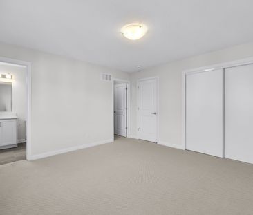 For Lease - 2526 Esprit Drive, Orleans - Cumberland and Area, Ontario - Photo 4