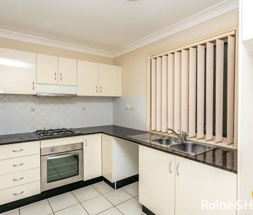 Modern & Stylish Townhouse - Photo 5