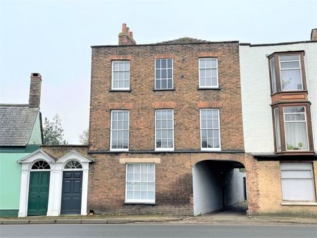 Upper High Street, Taunton, Somerset - Photo 2