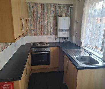 2 bedroom House To Let - Photo 3