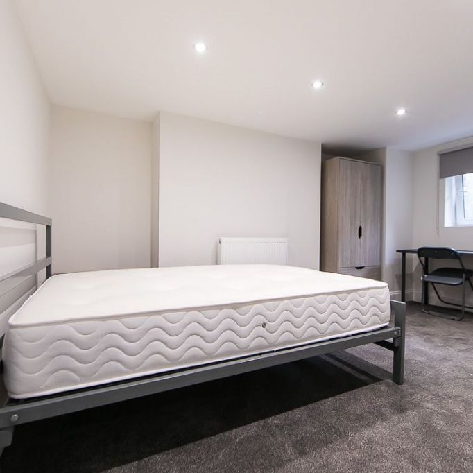 Archery Road, Leeds - Photo 1