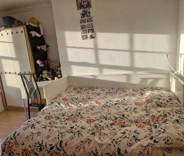 Tyers Street, London, SE11 - Photo 1