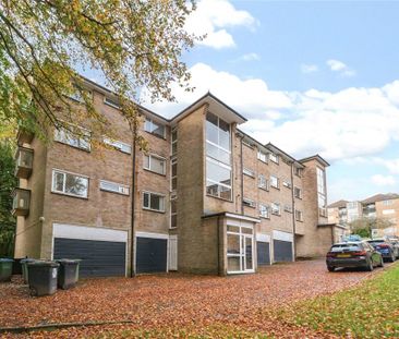 3 Bedroom Flat / Apartment - Northlands Drive, Winchester - Photo 2