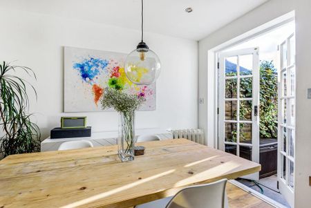 2 bedroom terraced house to rent - Photo 3