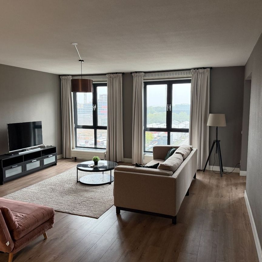 Appartement te huur: Bijlmerdreef 300 1102 AB Amsterdam - Photo 1