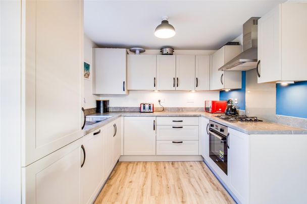 Reservoir View, East Ardsley, Wakefield - Photo 1