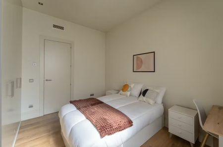 Calle de la Princesa, Madrid, Community of Madrid 28008 - Foto 3