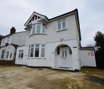 1 bedroom Property to rent - Photo 3