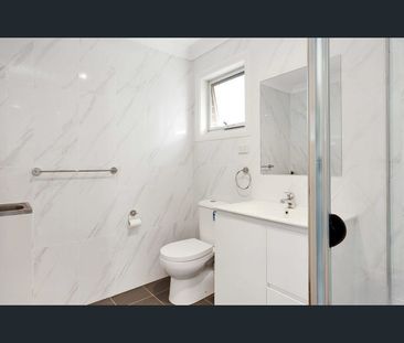 Modern and Conveniently Located Granny Flat - Access via Carisbrook... - Photo 2