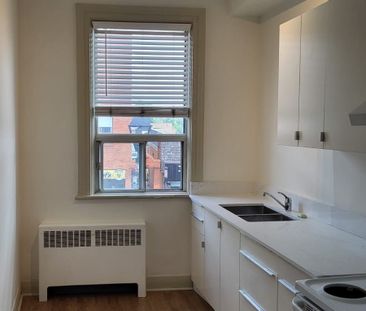 For Lease - 7 Thomas Street Unit# 2, Mississauga, Ontario - Photo 3