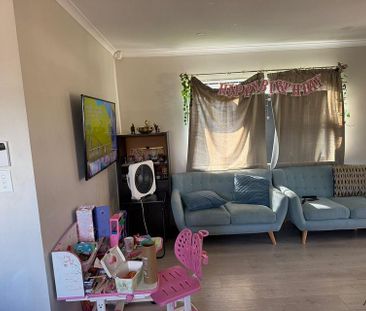 3 BDR House For Rent ( Otahuhu) - Photo 3