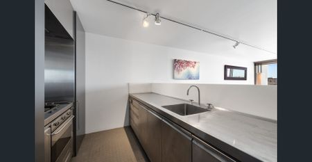 EXECUTIVE APARTMENT + RESORT STYLE FACILITIES - Photo 5