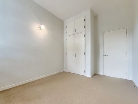 Welcome to apartment 12 in Pohara Apartments. - Photo 4