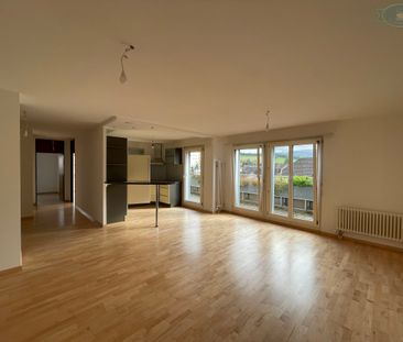 Spacious 4.5-room apartment in the center of Porrentruy - Photo 1