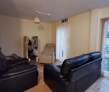 3 bedroom house to rent - Photo 3
