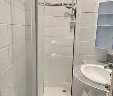 A louer un appartement de type 4 meublé à Marseille 13004 Quartier ... - Photo 6