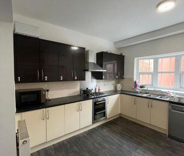 7 bedroom house share to rent - Photo 4