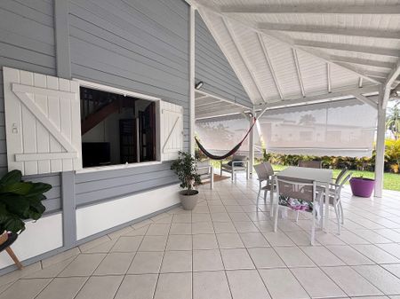 Location Maison 5 pièces 93m² PETIT BOURG 97170 - Photo 5