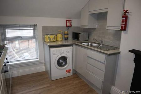 2 bedroom property to rent in Cardiff - Photo 4