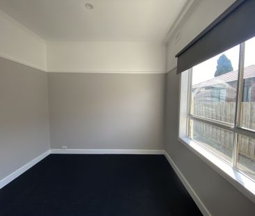 81 Waitara Grove, Norlane - Photo 2