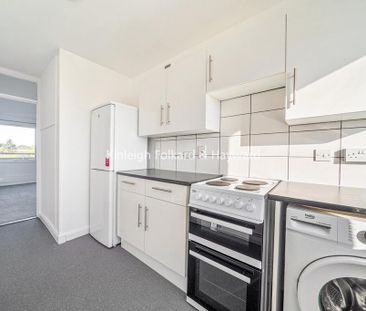 2 bedroom property to rent - Photo 6