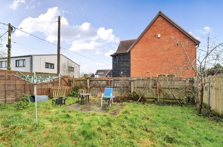 3 bedroom maisonette to rent - Photo 5