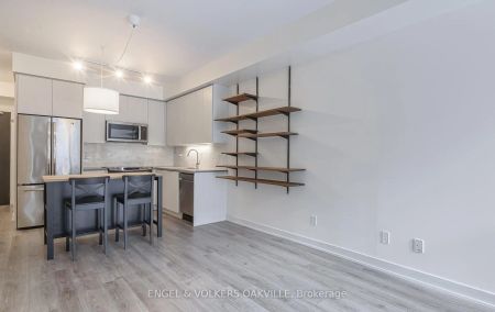 50 Bruyeres Mews #525 - Photo 3