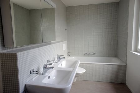 3 ½ Zimmer-Wohnung in Schwerzenbach mieten - Photo 3