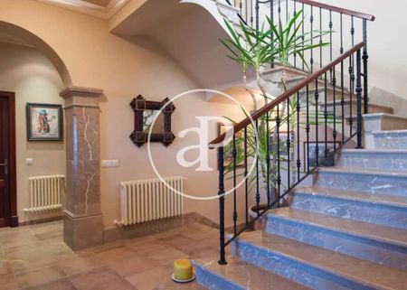 Luxury Villa for rent in Manacor, Balearic Islands - Photo 2