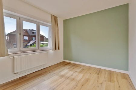 Te huur LEMBEEK: Gerenoveerde woning 2 slpk, bureau en tuin - Foto 2