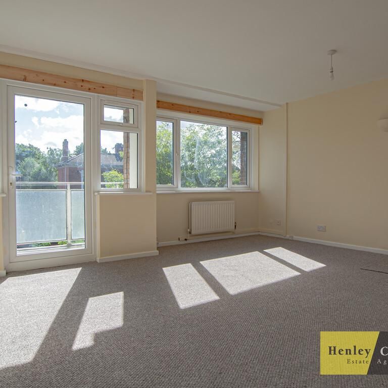 3 bedroom maisonette to rent - Photo 1