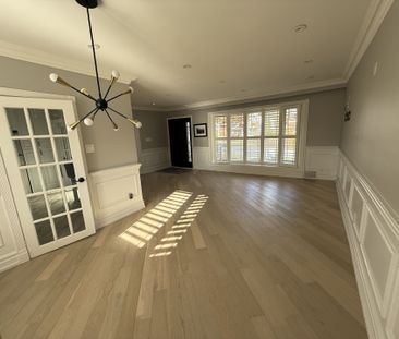 For Lease - 2 Mackinac Crescent, Toronto, Ontario - Photo 1