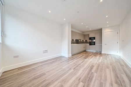 Juniper Crescent, London, SE10 - Photo 3