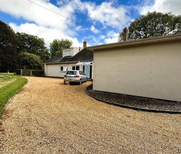 5 bedroom detached house to rent - Photo 1