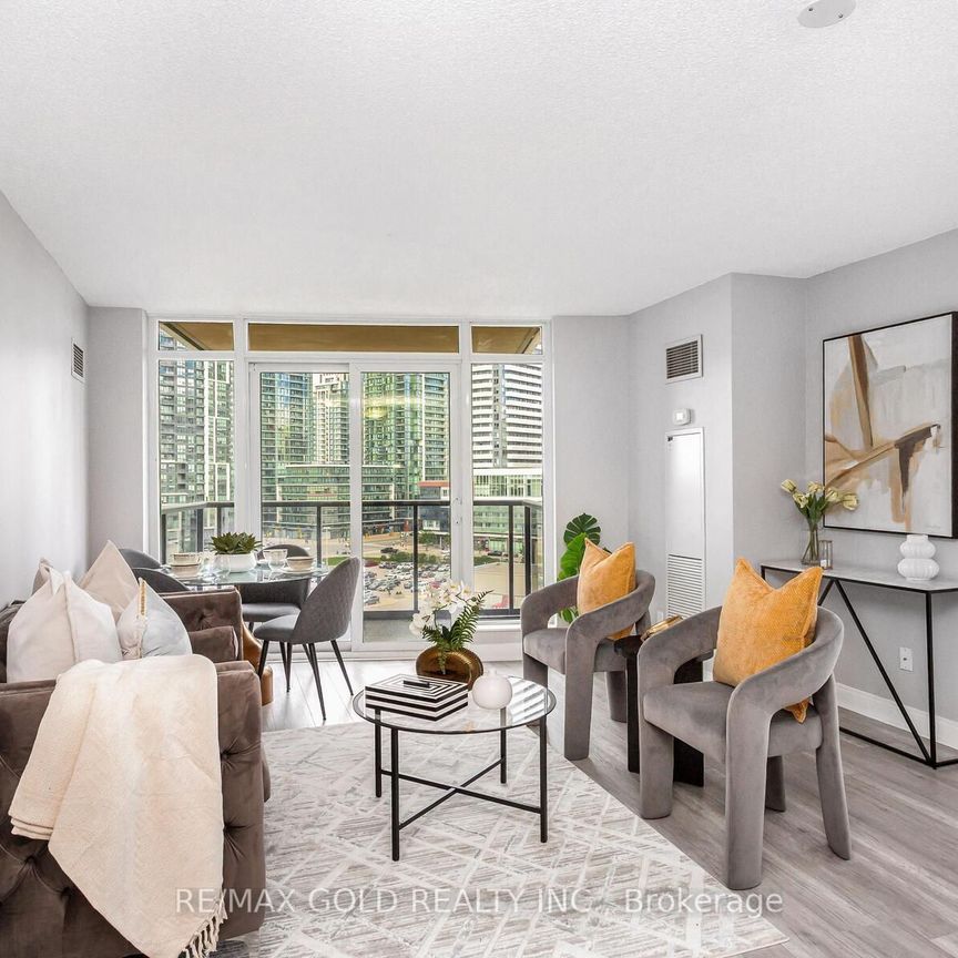 For Lease - 330 Burnhamthorpe Road Unit# 804, Mississauga, Ontario - Photo 1