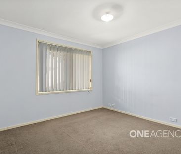 COMFORTABLE FAMILY LIVING WITH PRACTICAL INTERIORS - Photo 4