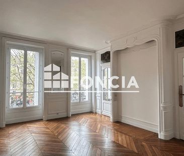 Appartement • République-Saint Ambroise - Photo 6