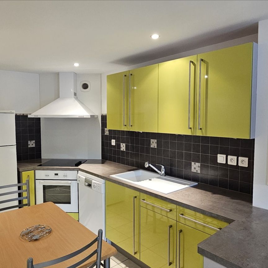 Location Appartement 3 pièces 41m² - Photo 1