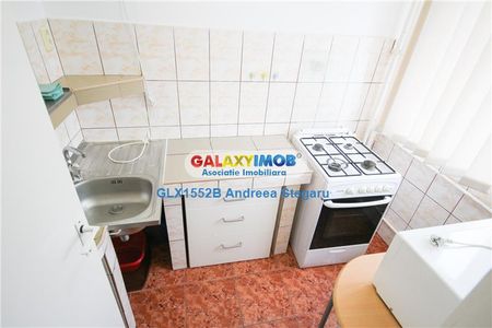 Garsoniera de inchiriat in zona Dristor - Fotografie 4