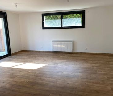 Location appartement 4 pièces 85.2 m² à Ucel (07200) - Photo 2
