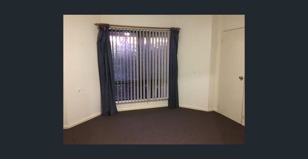 GREAT VALUE FOR MONEY - Broome Style 4x1 - Photo 1