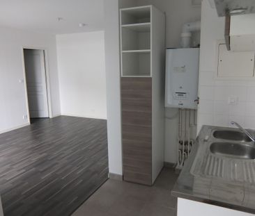 Location Appartement 2 pièces 45m² NANTES 44200 - Photo 3