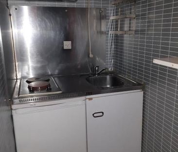 Location Appartement 1 pièce 19m² BORDEAUX 33000 - Photo 4