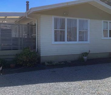 MANGAPAPA-4 BEDROOMS - Photo 1