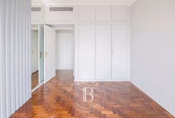 Mieszkanie na wynajem - 116 m² - 4 pokoje Porto Porto