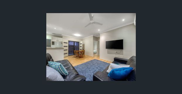 Spacious Family Living with Study & Modern Comfort in Everton Park - Photo 1