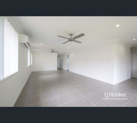 12 Moyston Street, Carseldine, Qld 4034 - Photo 3