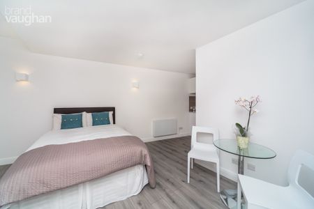 apartment to rent - Photo 2