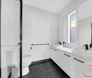 27 Janoli Street, Mickleham, Vic 3064 - Photo 6