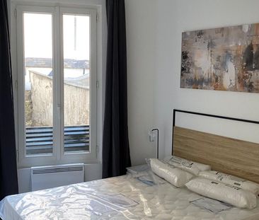 Appartement à louer 2 pièces • 32 m2 Paris 18 - Photo 5